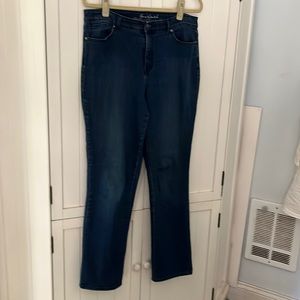 Women’s Jeans